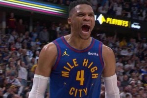 加时赛攻防全能！韦少完全解读快艇策略奇兵出鞘