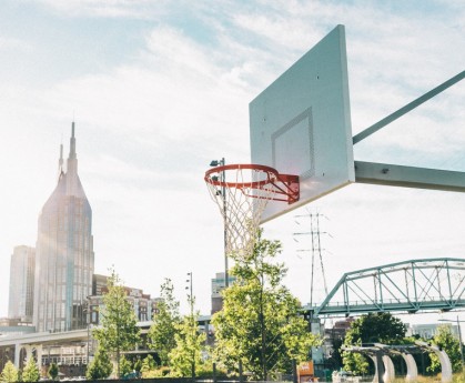 双塔合砍23+10：胡金秋余嘉豪基本锁定亚洲杯 大概率与周琦组三塔出征